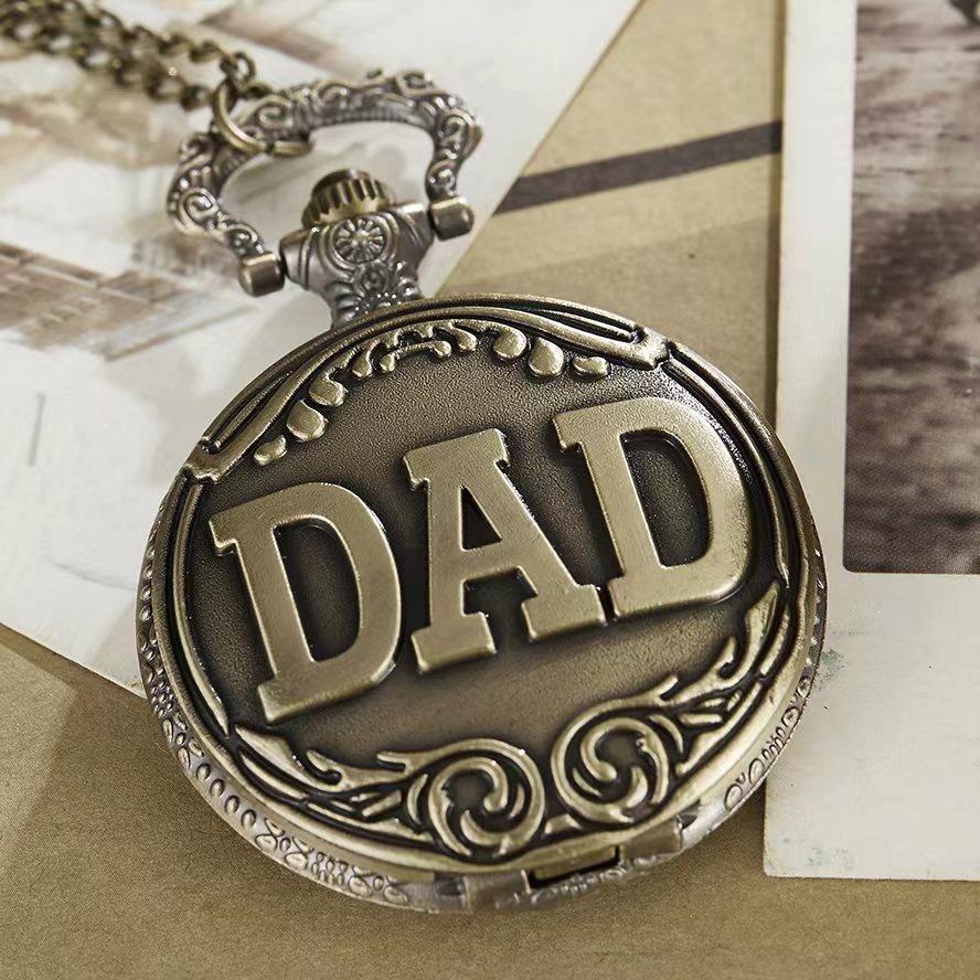 Best Collectible Vintage Watches - Vintage bronze carving DAD Fashion Quartz