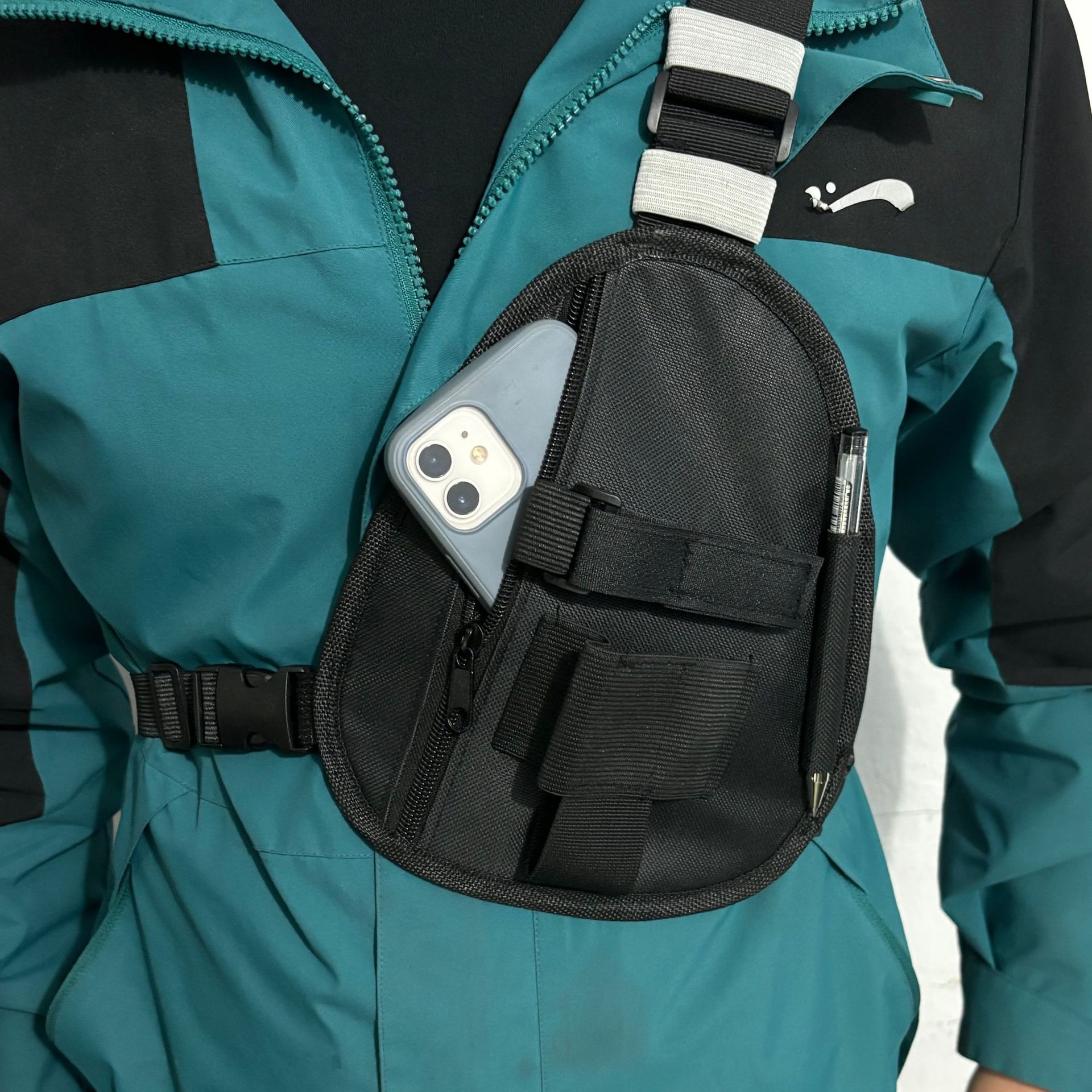 Cassette Walkman Belt - Multifunctional chest belt walkie-talkie chest bag