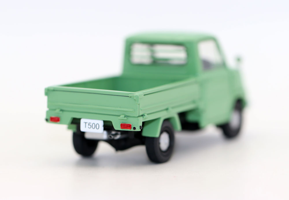 Ebbro 1/43 Scale T500 Truck Vi - Vintage Collectible Trucks review and price