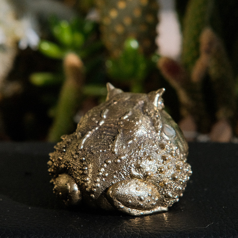 Vintage Brass Pacman Frog Orna - Vintage Collectible Furniture review and price