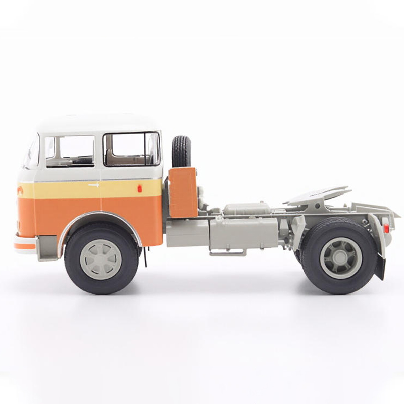 1:43 Scale Alloy Model Classic - Vintage Collectible Trucks review and price