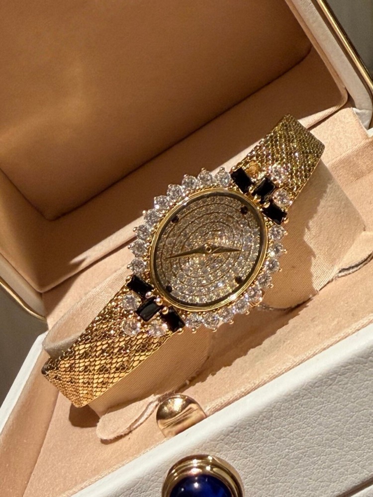 Vintage Ladies Oval Shape Quar - Vintage Watch Crystal review and price